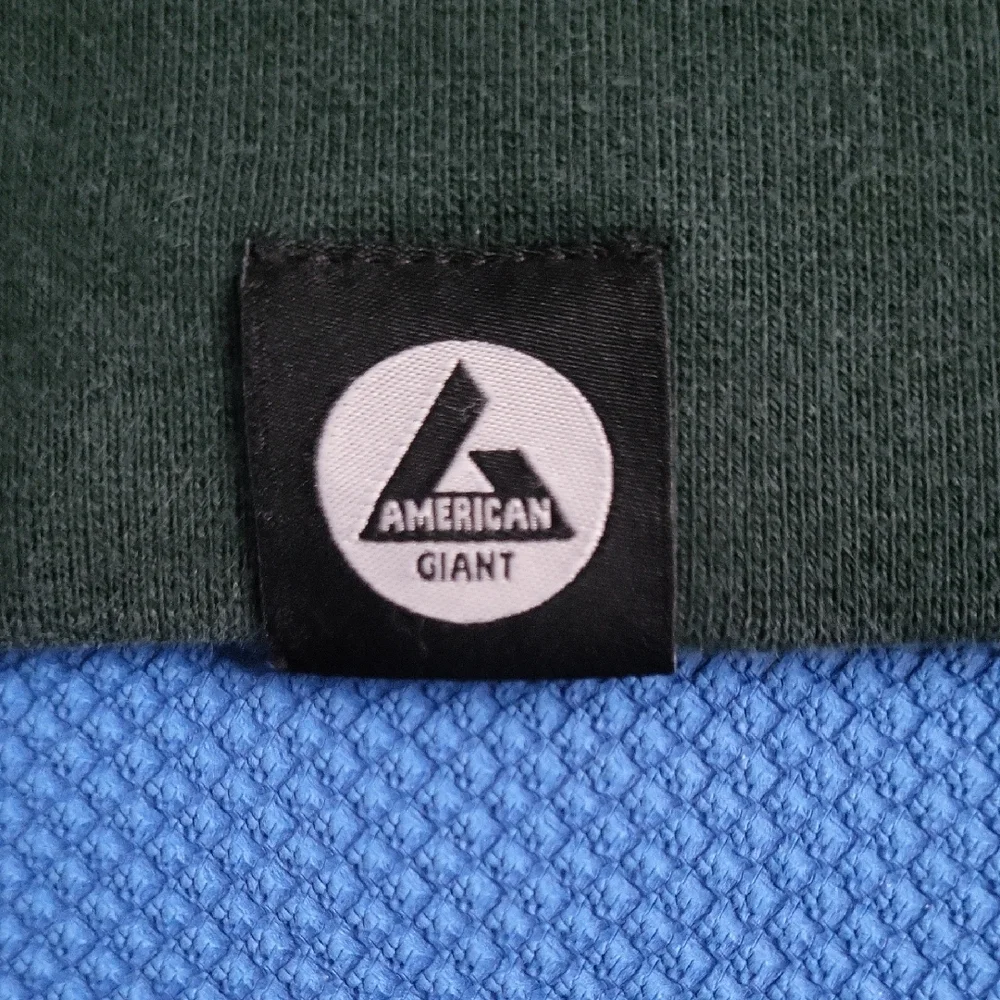 American Giant Women's Classic Full-zip Hoodie In Hunter Green - Picture 3 of 7